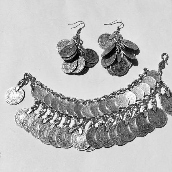 Vintage metal bohemian coin charm bracelet