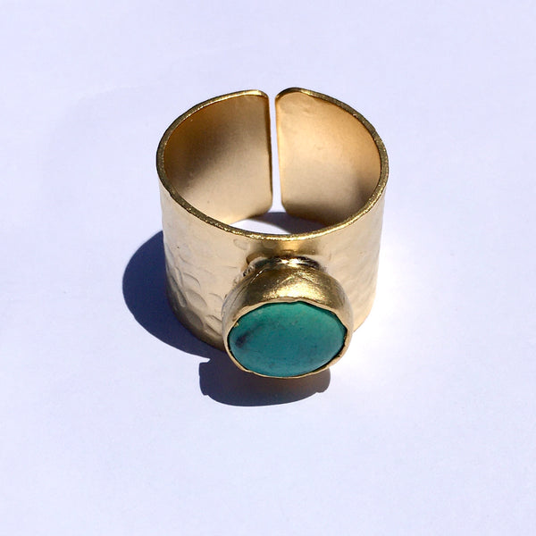 TURKISH GOLD RING WITH COLORED GEM