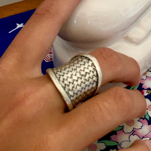 BANDE DE VAGABONDS WOVEN PATTERN RING