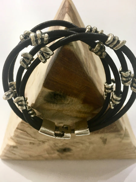 Leather Wristcuff with zamac thornbeads
