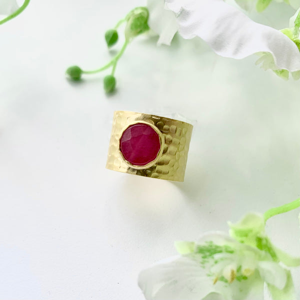 TURKISH GOLD RING WITH COLORED GEM