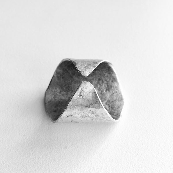 B.D.V. modern hammered minimalist metal adjustable ring